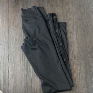 ALO Yoga Black Snap-Button Pants
